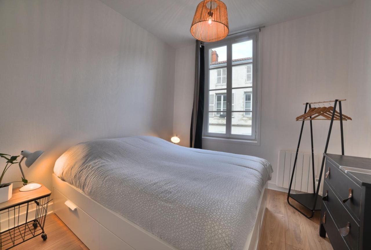 Appartement Superbe T2 de 45m² en hyper centre à La Rochelle  Extérieur photo