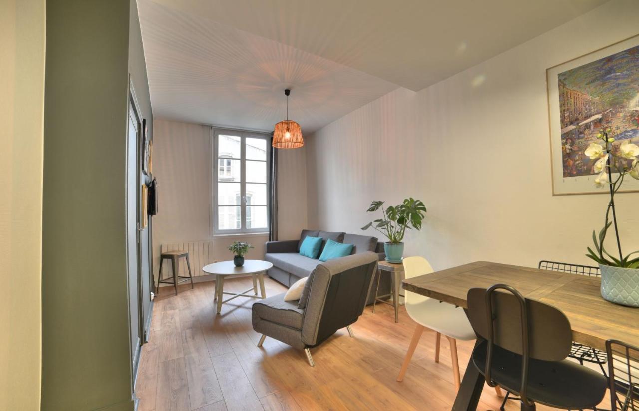 Appartement Superbe T2 de 45m² en hyper centre à La Rochelle  Extérieur photo